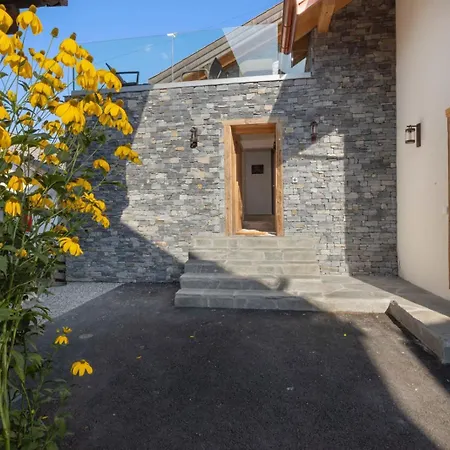 Pilanous House - Penthouse - Swiss Alps * Nendaz