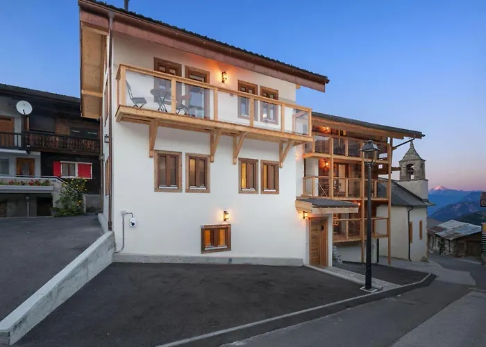 Pilanous House - Penthouse - Swiss Alps *