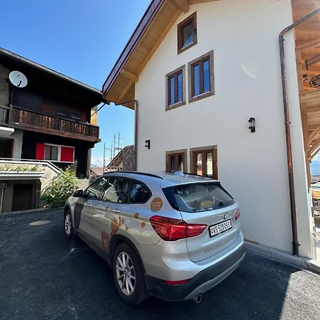 Lägenhet Pilanous House - Penthouse - Swiss Alps *