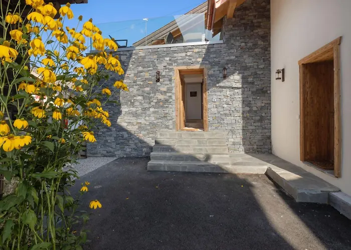 Pilanous House - Penthouse - Swiss Alps * ננדה